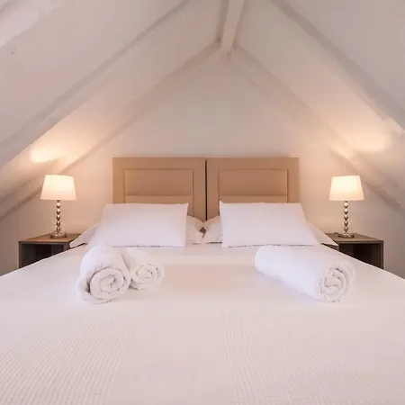 Apartment The Saint Blaise Swanky Collection *